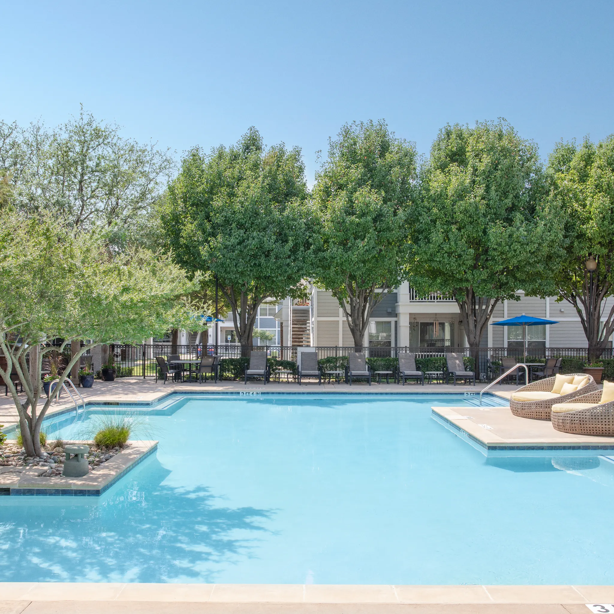 Luxury Apartments in West Plano, TX Kia Ora Park